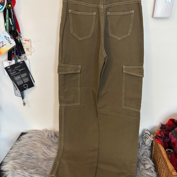 Baggy pants kaki - Picture 2 of 3